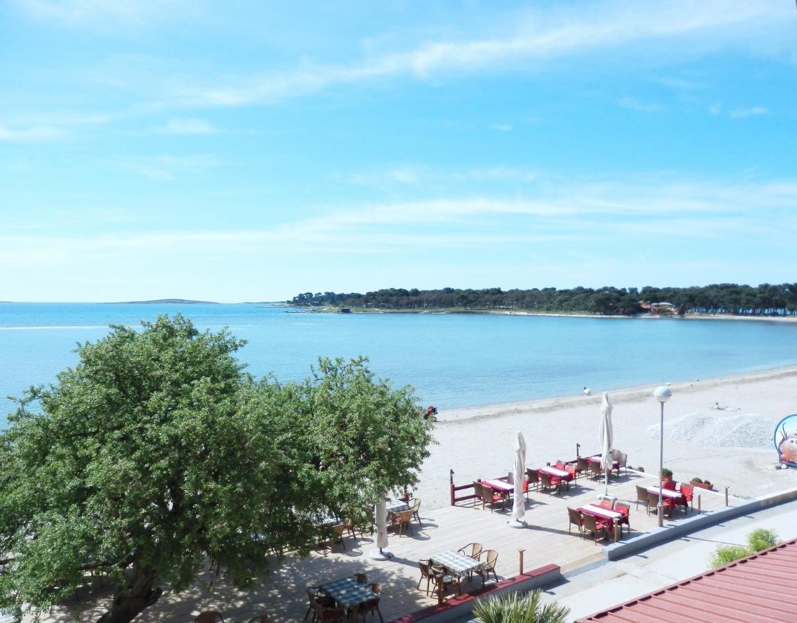 Idila Sea Front Apartments Medulin Zewnętrze zdjęcie