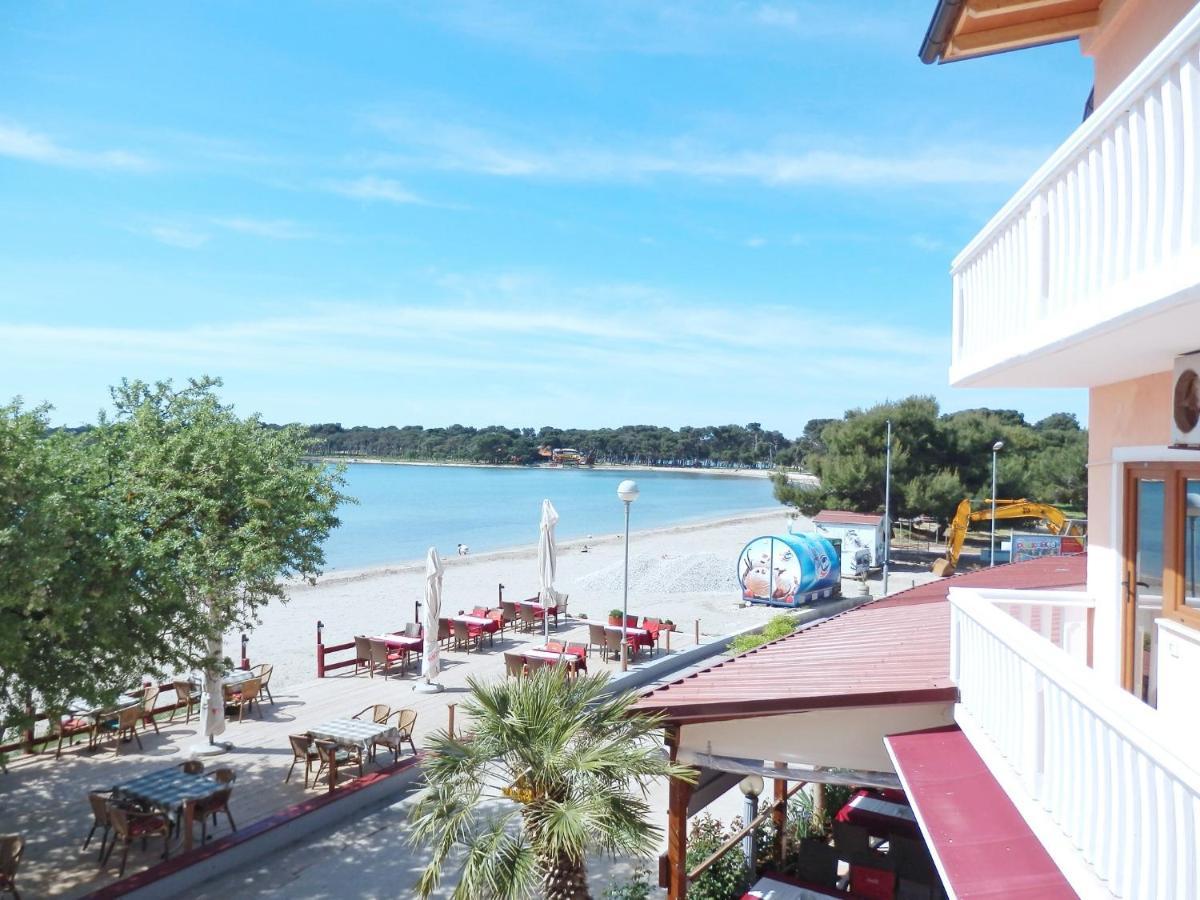 Idila Sea Front Apartments Medulin Zewnętrze zdjęcie